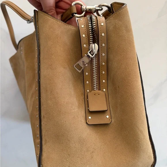 Coach Rogue 39 Tan Suede - Picture 4 of 14
